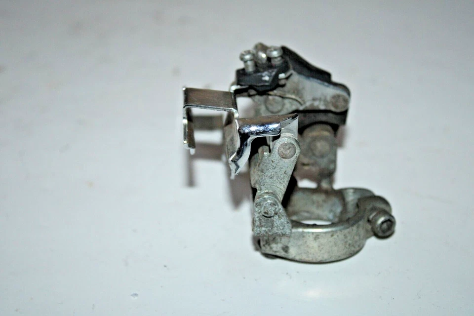 Desviador delantero triple Shimano FD-TY22-GS 28,6 mm plateado MTB Touring envío a EE. UU. Foto 3 de 4