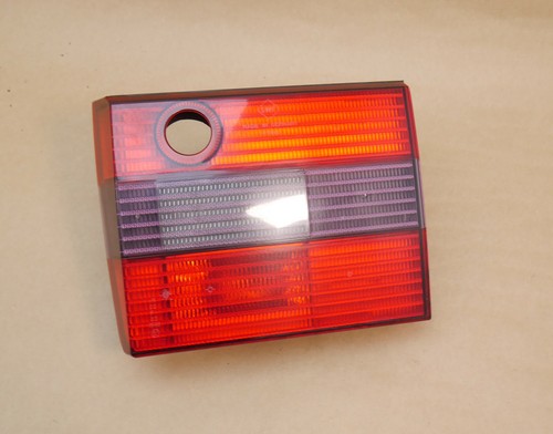 Original Rücklicht Passat 35I Kombi Facelift 3A9945108C rechts innen (2)