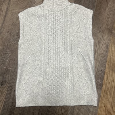 Sincerely Jules Grey Sleeveless Sweater Small