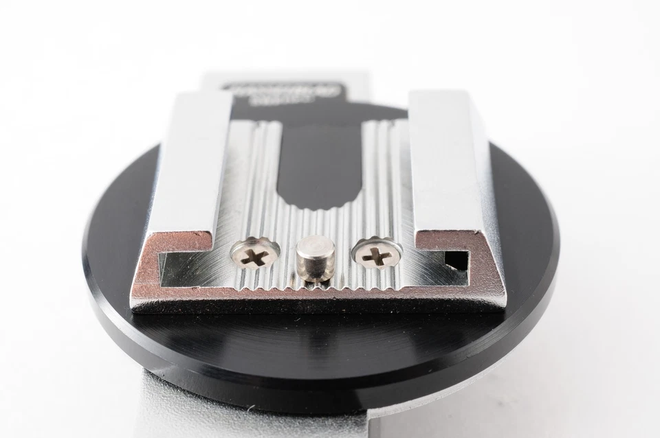 [Near MINT+++] Hasselblad Adjustable Flash Shoe 43125 For 500 Series From JAPAN - Image 2 of 4