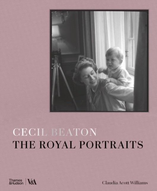 Cecil Beaton: The Royal Portraits by Claudia Acott Williams (Hardback Book)