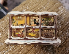 Disney Shopping Jumbo LE 500 Happy Holidays Mickey &amp; Family Hinged Window Pin