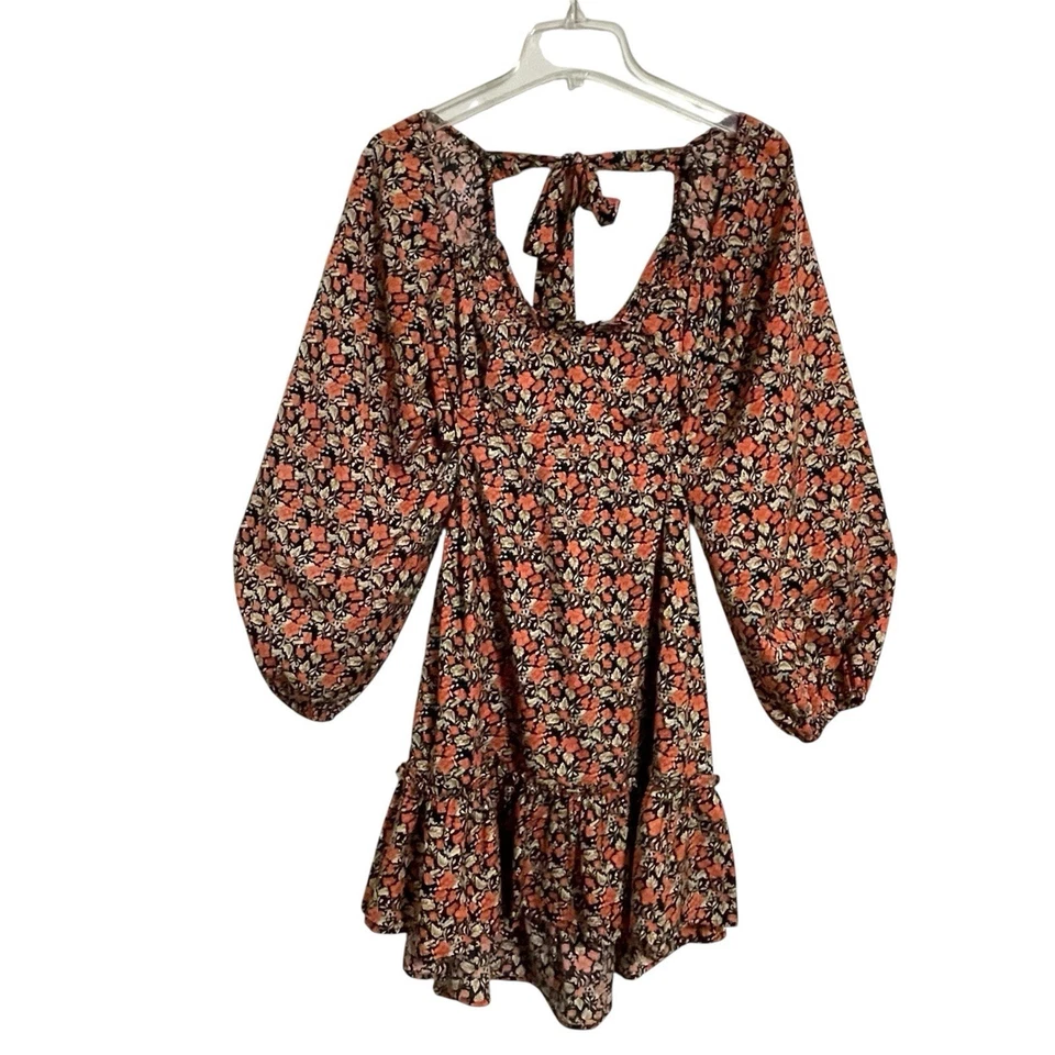 Exuberante Vestido Jillian Floral Boho Babydoll Talla M Negro Rojo Atado Otoño Otoño Foto 3 de 4