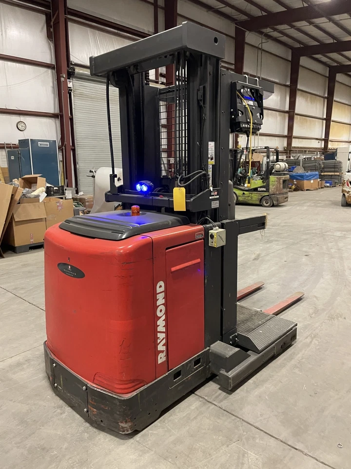 Raymond EASi-OPC30TT Order Picker Forklift/Fork Truck 24V 875AH - Image 2 of 4