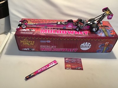MULDOWNEY SHIRLEY  MUPPETS  25TH MAC TOOLS METAL RAIL  DRAGSTER ACTION 1/24 NICE