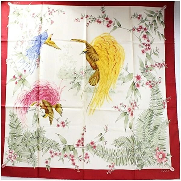 Foulard Gucci rouge et blanc motif paon   Accessoire mode pour femme   Authen