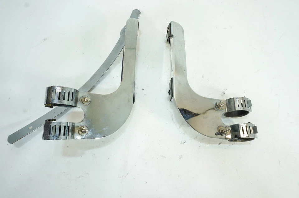 07 Harley Sportster Roadster XL1200R Left & Right Windshield Brackets Kit 1259 - Image 4 of 4