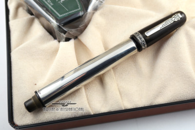 Marlen Chagall Fountain Pen C.1990's - Floor Model
