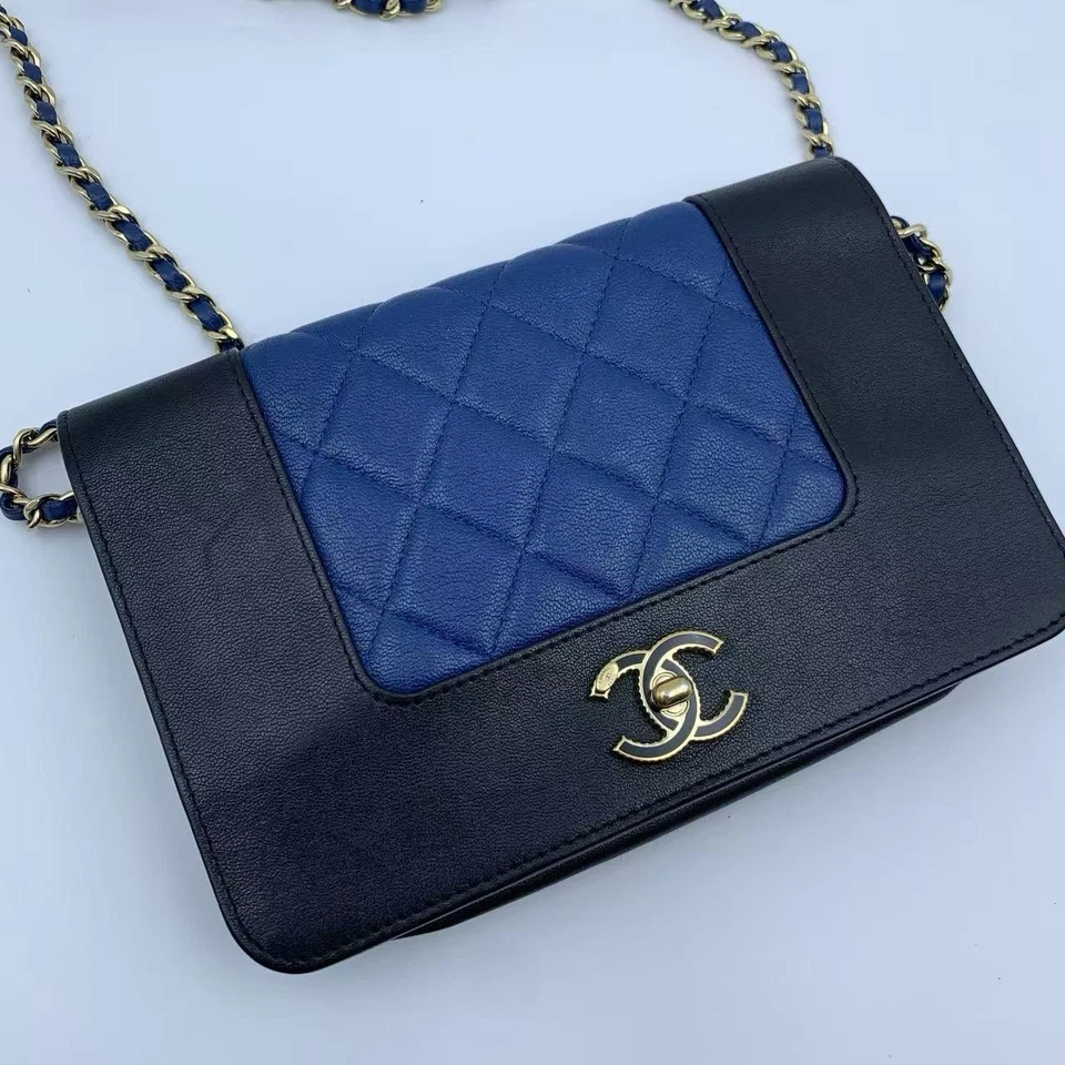 Chanel Wallet on Chain Blue and black Leather shoulderbag handbag Italy - Image 2 of 4