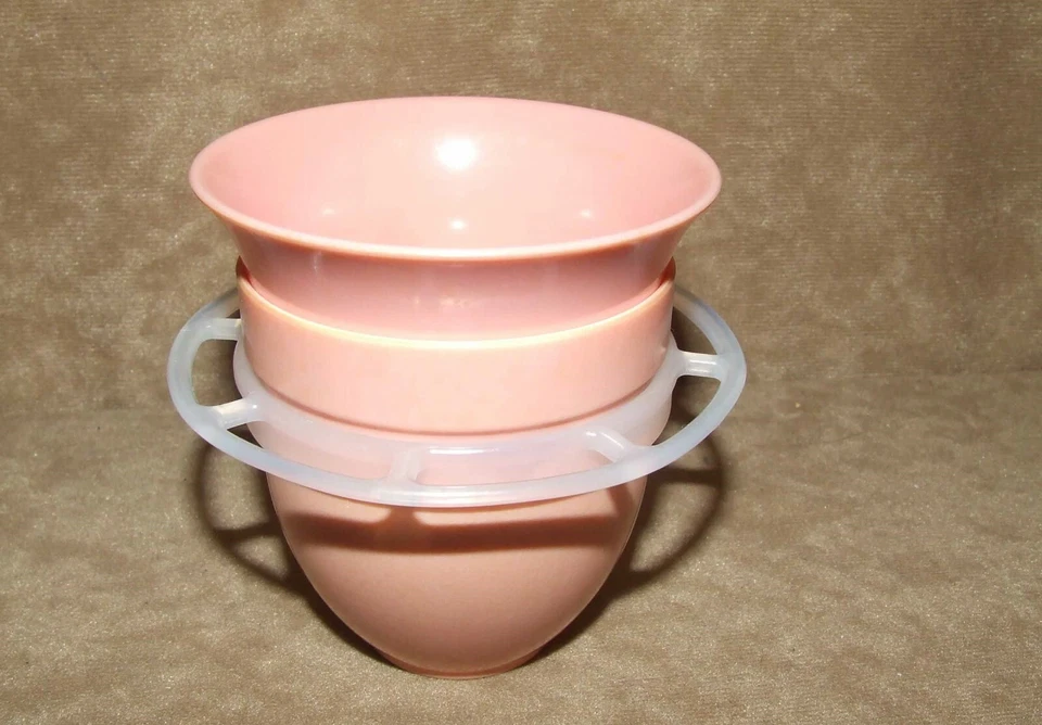 Vintage JL Caplin Teacher Beaker Pink Childs Training Cup Boxed England TV Prop - Image 3 of 4