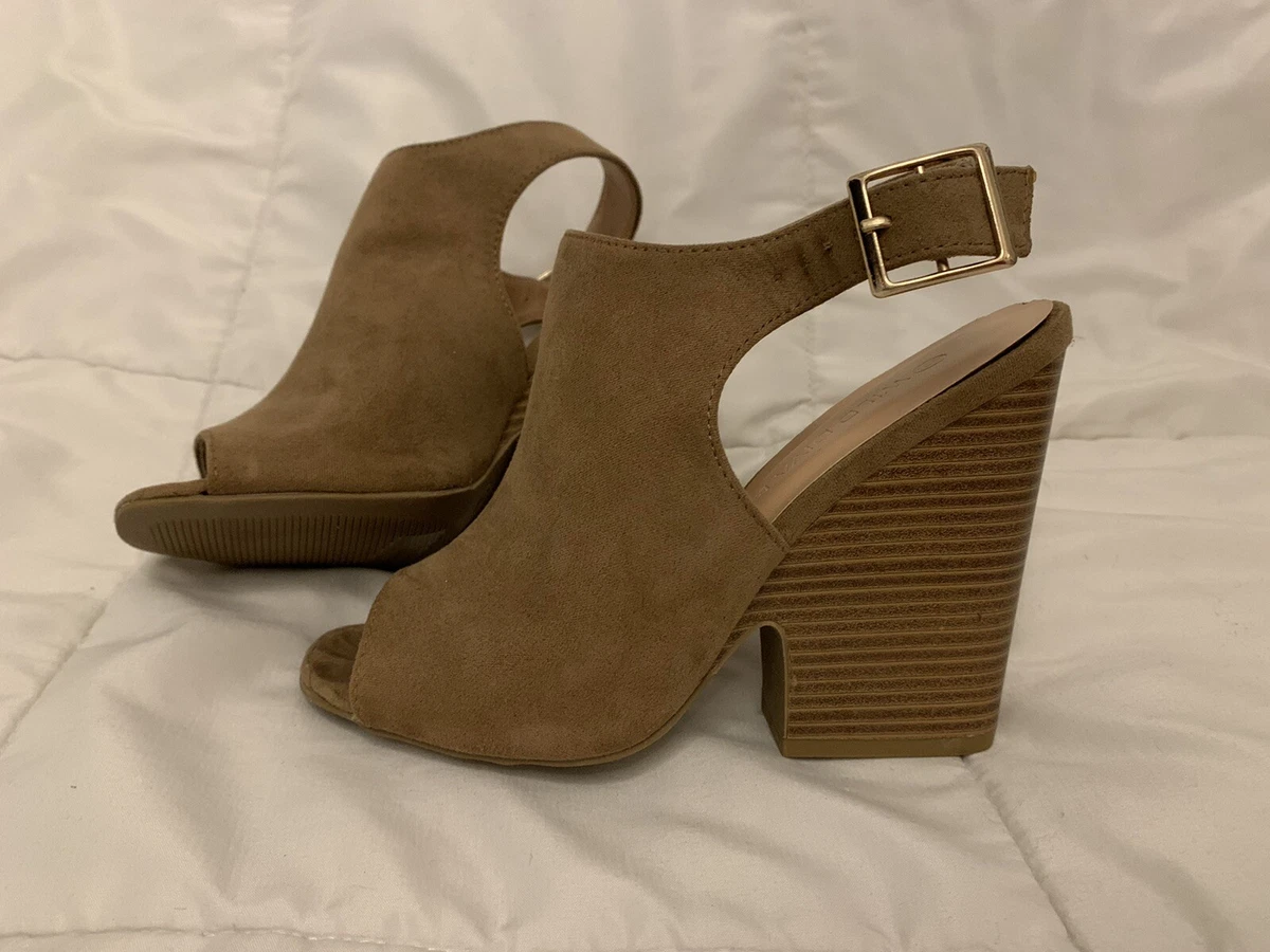 Nude hot sale colored wedges