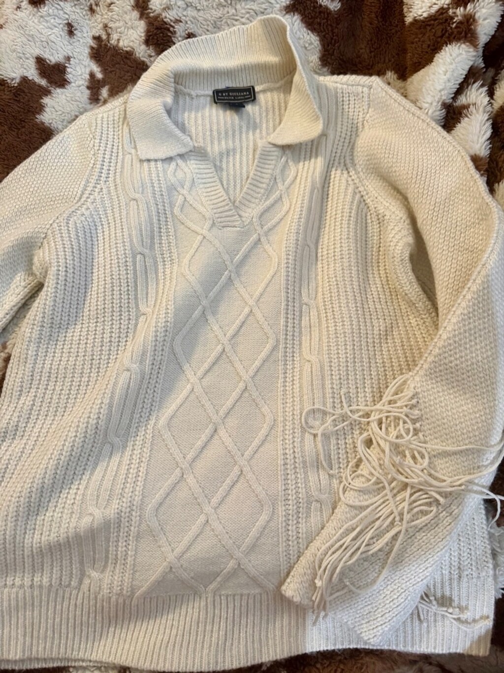 G by Giuliana Black Label Medium Cream Heavyweight Knit Tassel Sweater