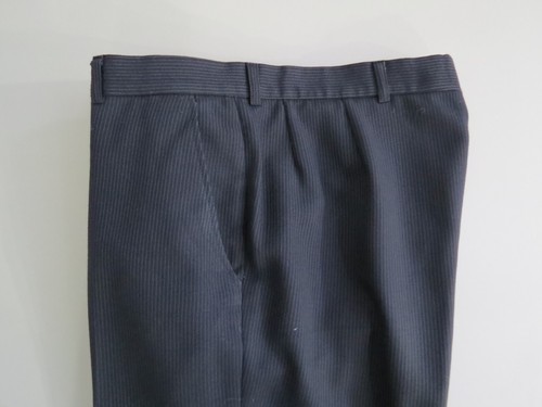 Yves saint Laurent Made in France navy Blue pin stripe Two piece suit 38 R - Picture 16 of 18