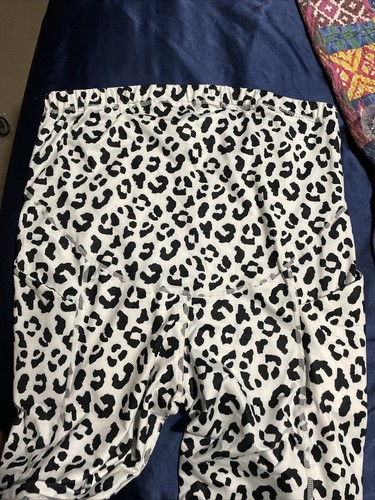 Women's Maternity Yoga Shorts Over Belly Active Workout Biking M Medium Leopard - Picture 8 of 10