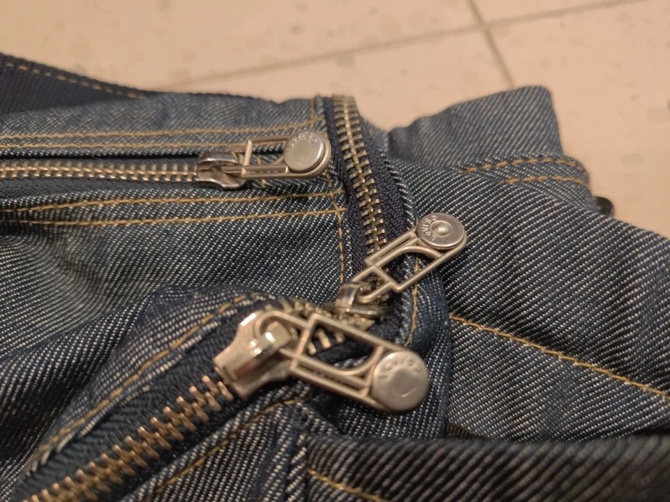 Levi's Engineered Jeans Denim Sling Bag Unisex Rare - Image 4 of 4