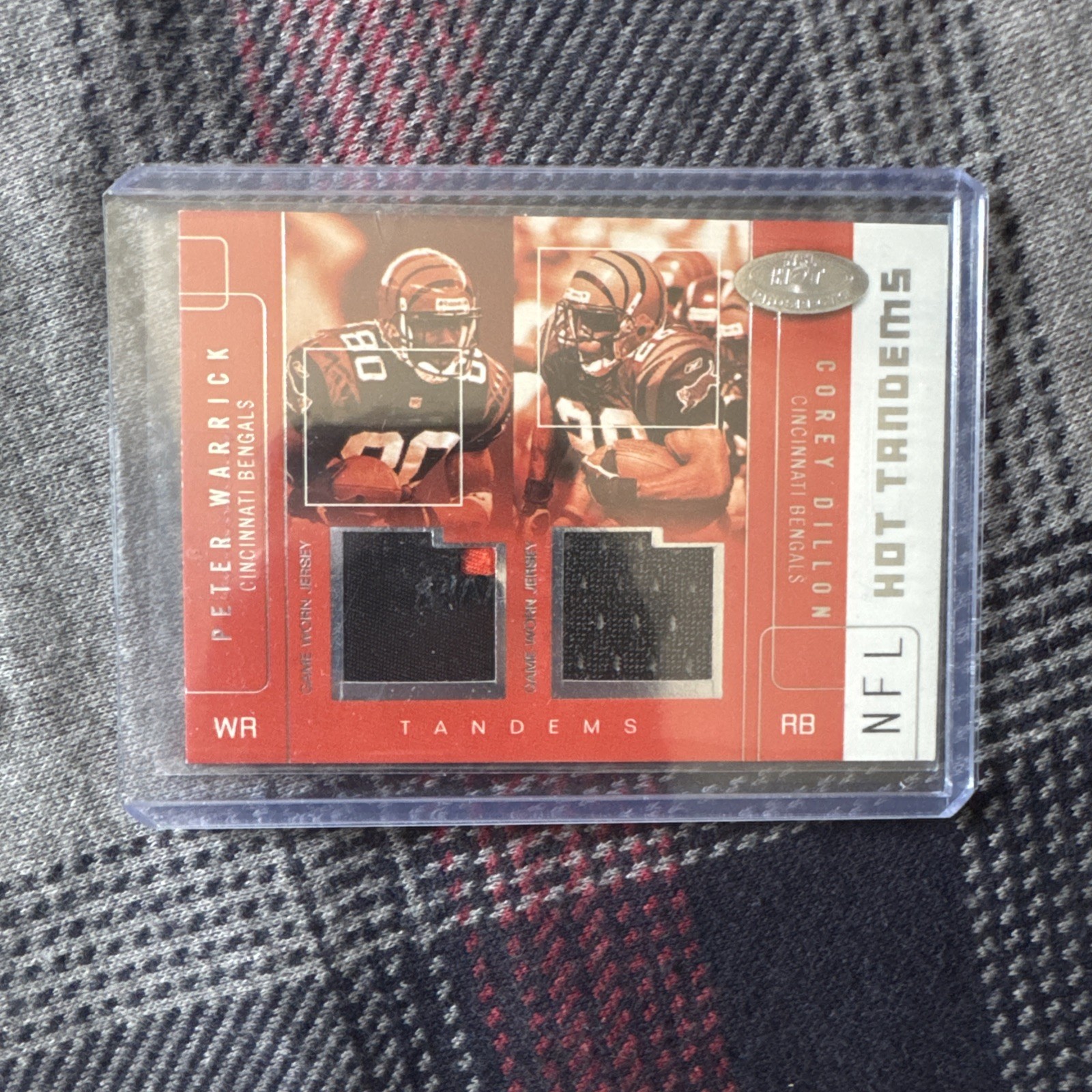 2002 Fleer Hot Prospects Tandems Materials /100 Peter Warrick Corey Dillon 16k2