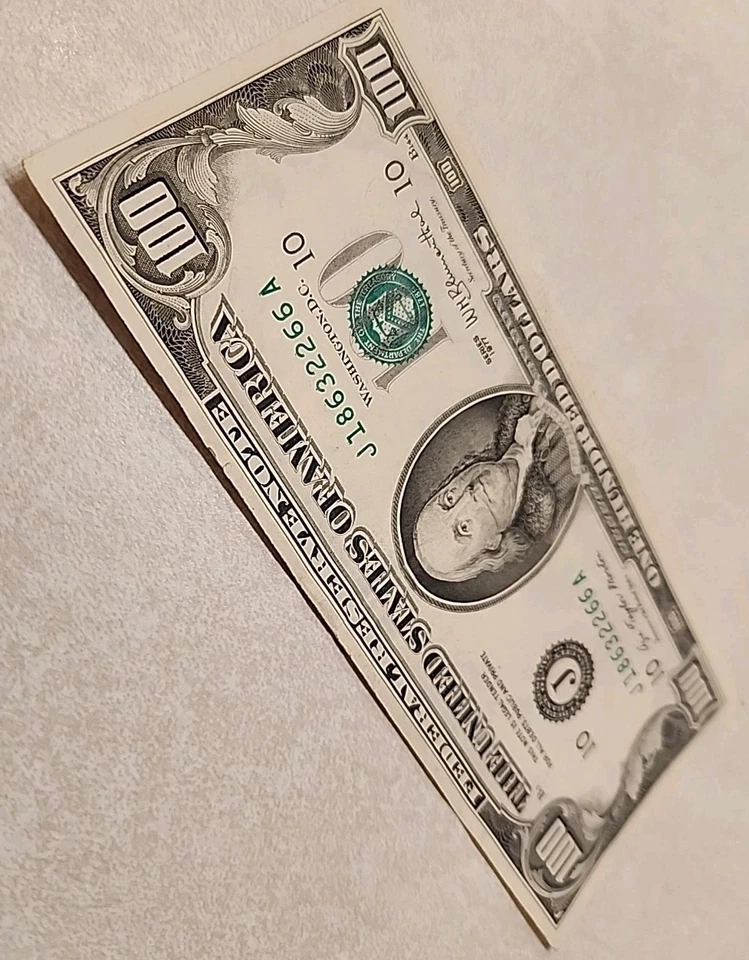 1977 $100 One Hundred Dollar Bill    J18632266A - Image 3 of 4