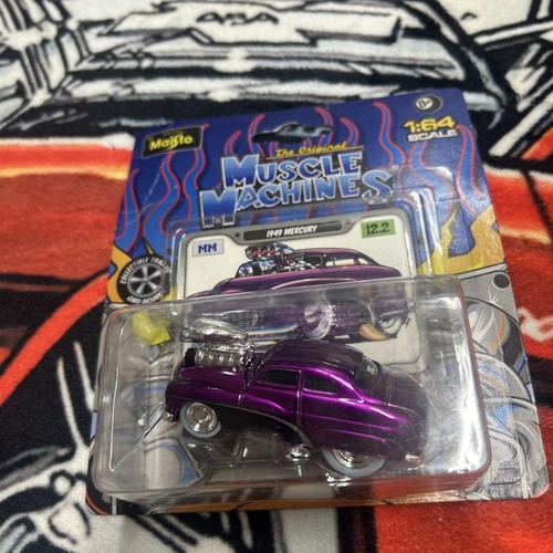 Maisto 1949 Mercury Purple Diecast Car 1:64 #PFGYLJ - Picture 2 of 3