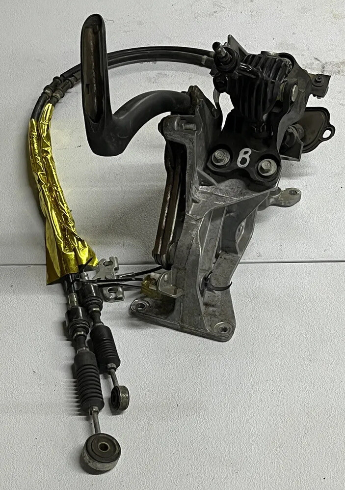 Shii　0331 HONDA CIVIC SI OEM K20Z3 SHIFTER ASSEMBLY SHIFT CABLES 6