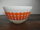 Vintage Pyrex 1.5 Pint Mixing Bowl Orange Polka Dots #401
