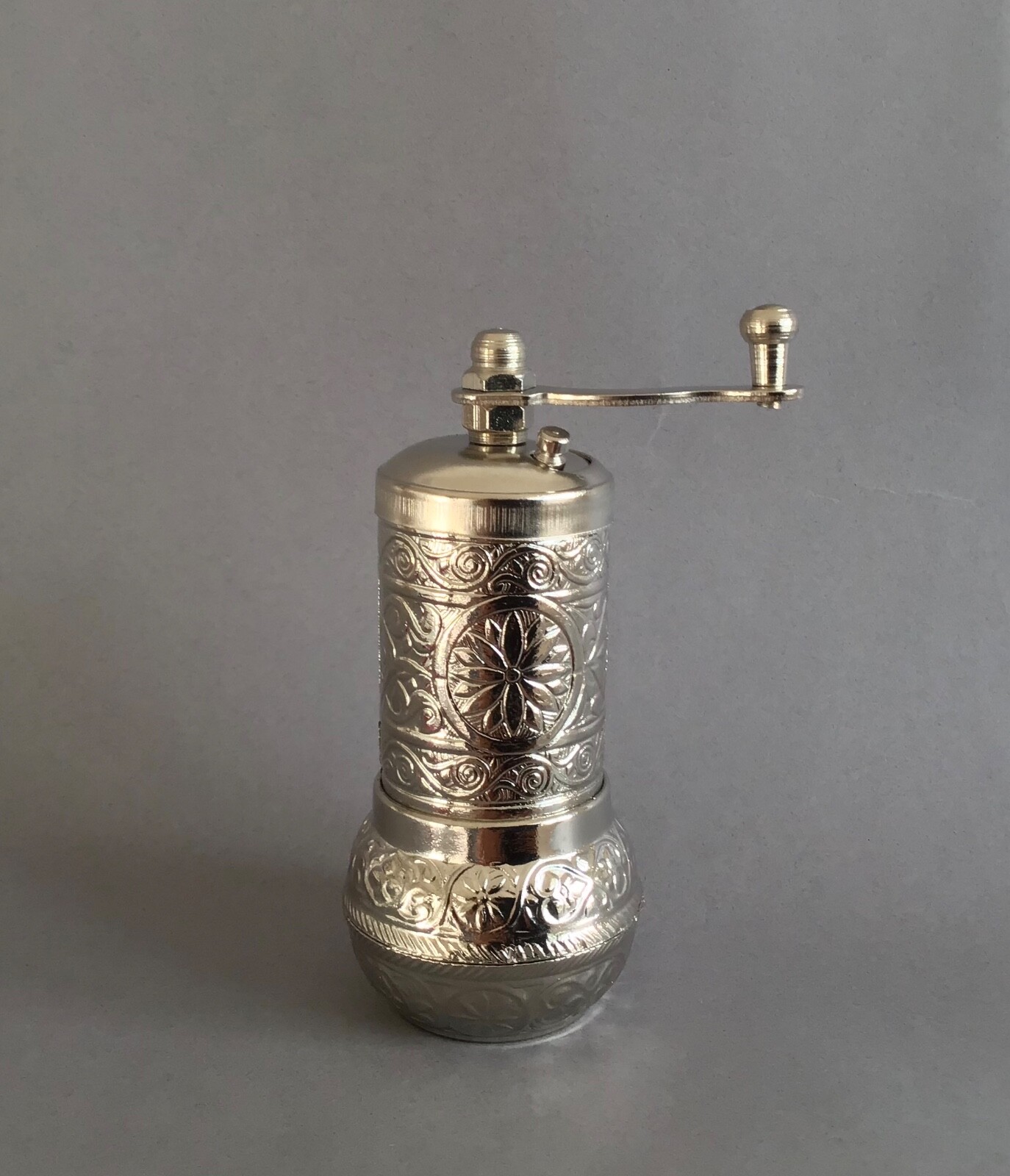 Traditional Turkish Pepper Grinder, Small Vintage Look Mill, 6 Colour Options