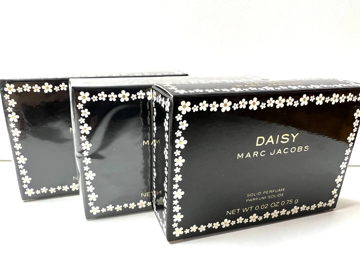 marc jacobs daisy solid perfume necklace