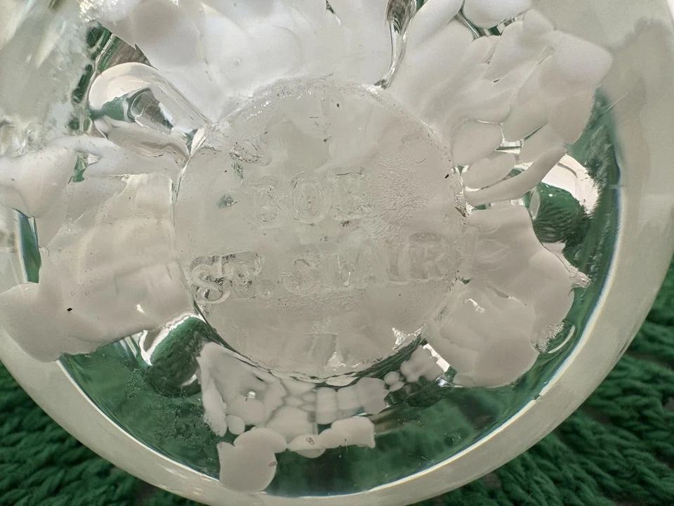 Pisapapeles Joe Rice St. Clair arte campana de vidrio en forma de flores azules estampadas Foto 4 de 4