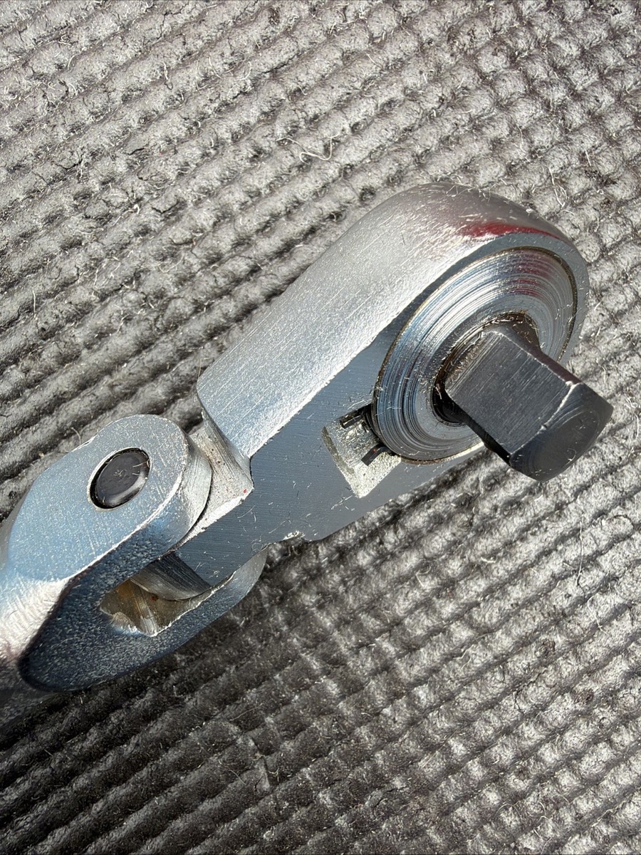 Craftsman USA -VVG- 42793 3/8 Flex Head Ratchet with Quick Release