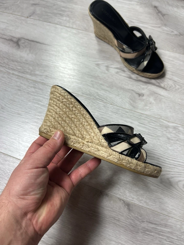 Burberry Women’s Nova Check Leather Wedge Espadrille Sandals Size 37 - Image 4 of 4