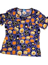 Halloween HQ Scrub Top Trick or Treat Pumpkins Cat Size M