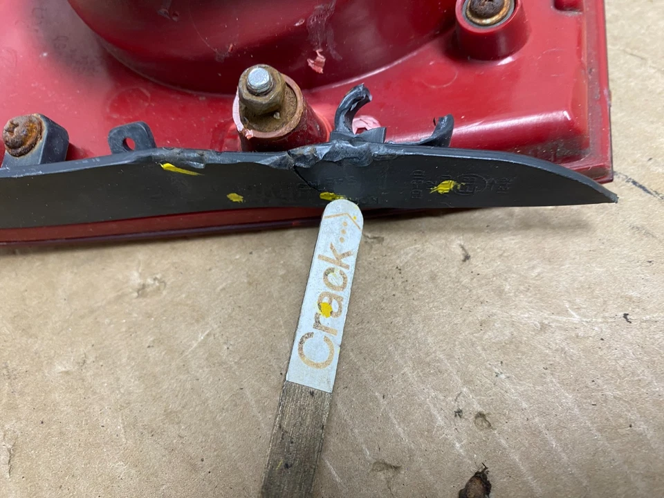 Luz trasera interior para pasajero derecho Hyundai Santa Fe 2007 2008 2009 OEM V3510 DW Foto 4 de 4