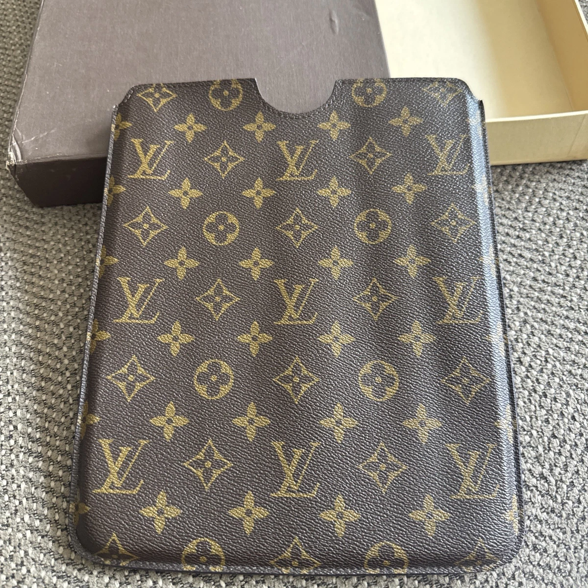 Louis Vuitton Tablet & eReader Cases, Covers & Keyboard Folios for