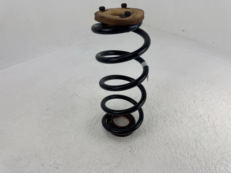 2024 - 2025 BUICK ENVISTA REAR LEFT OR RIGHT SIDE COIL SPRING OEM 42839711 - Image 4 of 4