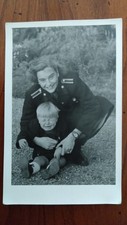 Original DDR FotoKVP Uffz. Frau 🧝mit Kind 👶Uhr 50ziger Jahre Postkartengroesse