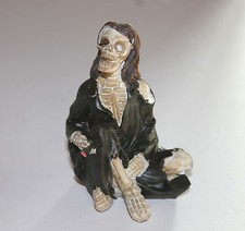 8cm PIRATE SKELETON FIGURE - WEIRD - BIZARRE - YOHOHO - ORNAMENT - GIFT