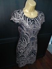 JUMP APPAREL Black And Gold Bodycon Dress BNWT  size XXS. Glitter shimmer. PARTY