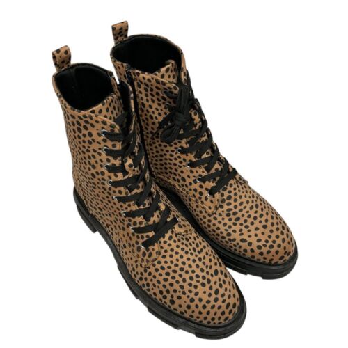 Olivia Miller Women's Normie Leopard Print Combat Boots Tan Black Size 11 Trendy - Picture 2 of 13