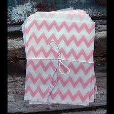Quasimoon Pink Chevron Paper Treat Bags - (12 PCS) by PaperLanternStore
