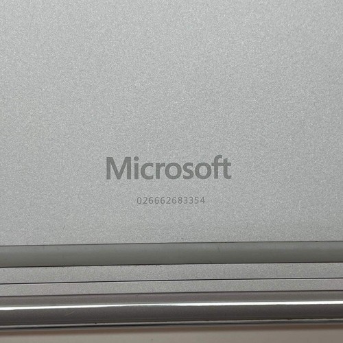 Microsoft Surface Book 2 1834 13,5" i5-7300U 2,6 GHz 8 GB RAM 256 GB SSD - Foto 15 di 15