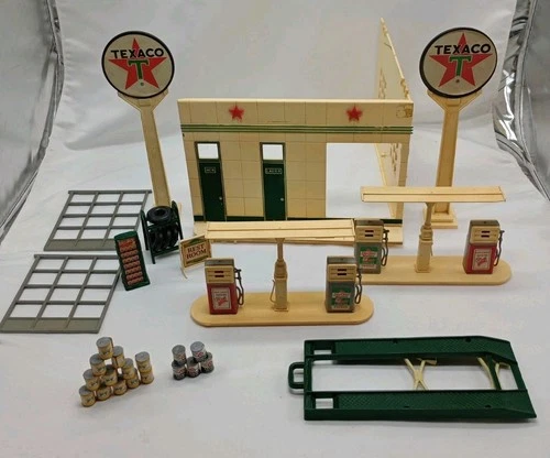 Vintage Buddy L Texaco Gas Station Parts Accessories Not Complete Very Rare!