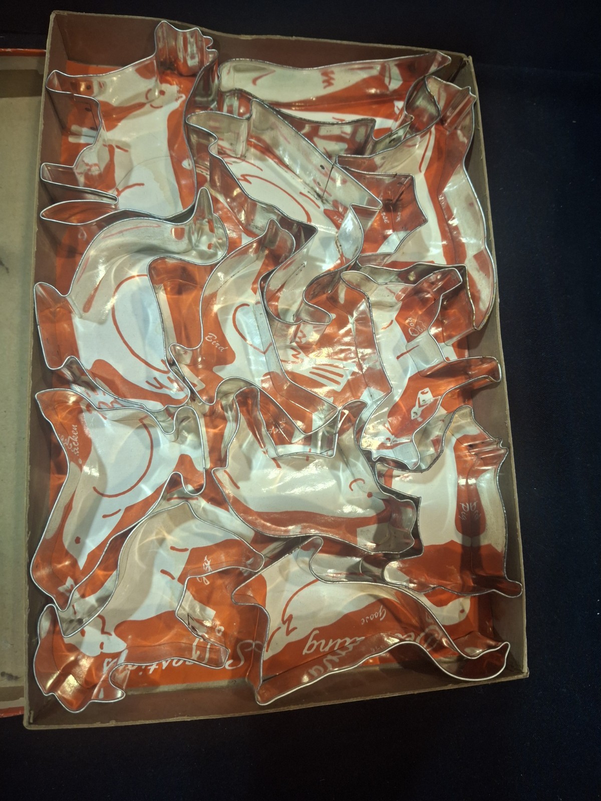 Vintage Barnyard Cooky Cutters 12 Animal Figures Made of Metal with Original Box