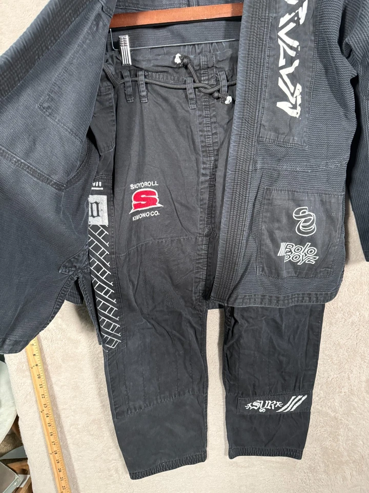 Shoyoroll Lote 32 “Beast” GI Negro A2 Jiu Jitsu Bjj Foto 3 de 4