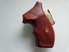 Gorgeous Hard wood Grips For S&W K/L Frame Round 686 Butt Checker&Finger groove