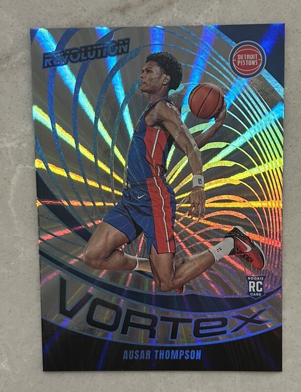 2023-24 Panini Revolution Ausar Thompson Vortex Sunburst /75 RC Detroit Pistons