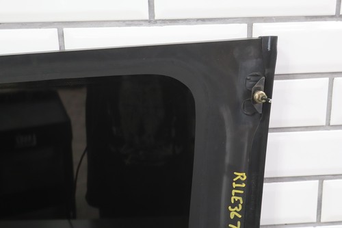 99-03 Lexus LX470 / Land Cruiser V8 Left Driver Electric Quarter Window Glass - Picture 13 of 21