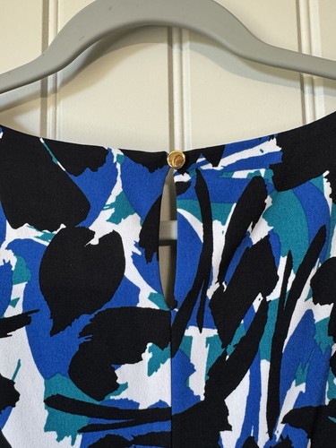 Women's Calvin Klein Sleeveless Blue, Green, Black, & White Print Blouse Size 1X - Picture 4 of 5