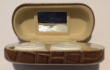 New - Contact lens case Inside Clam Shell Cas...