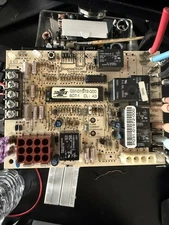 031-01973-000 P031-01973-000 C03724 OEM control board York furnace