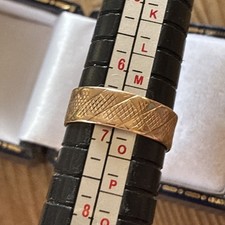 Vintage 9ct Gold Wedding Ring Patterned Band 2.2g  9 Carat Gold Size M 1/2 to N 