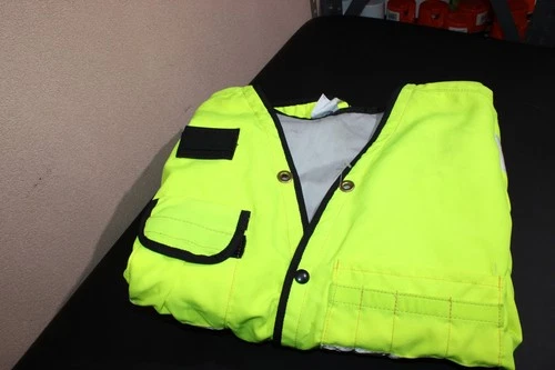 Seco 8063 ANSI/ISEA 107-2010 Hi-Vis Yellow Surveyor Utility Vest Size 66 - J image 4